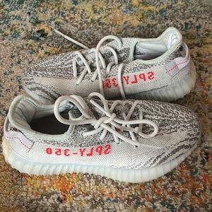Yeezy boost 350 V2